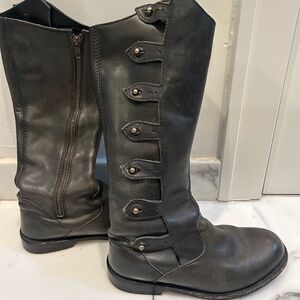 ANOuk dark grey leather buckle boots